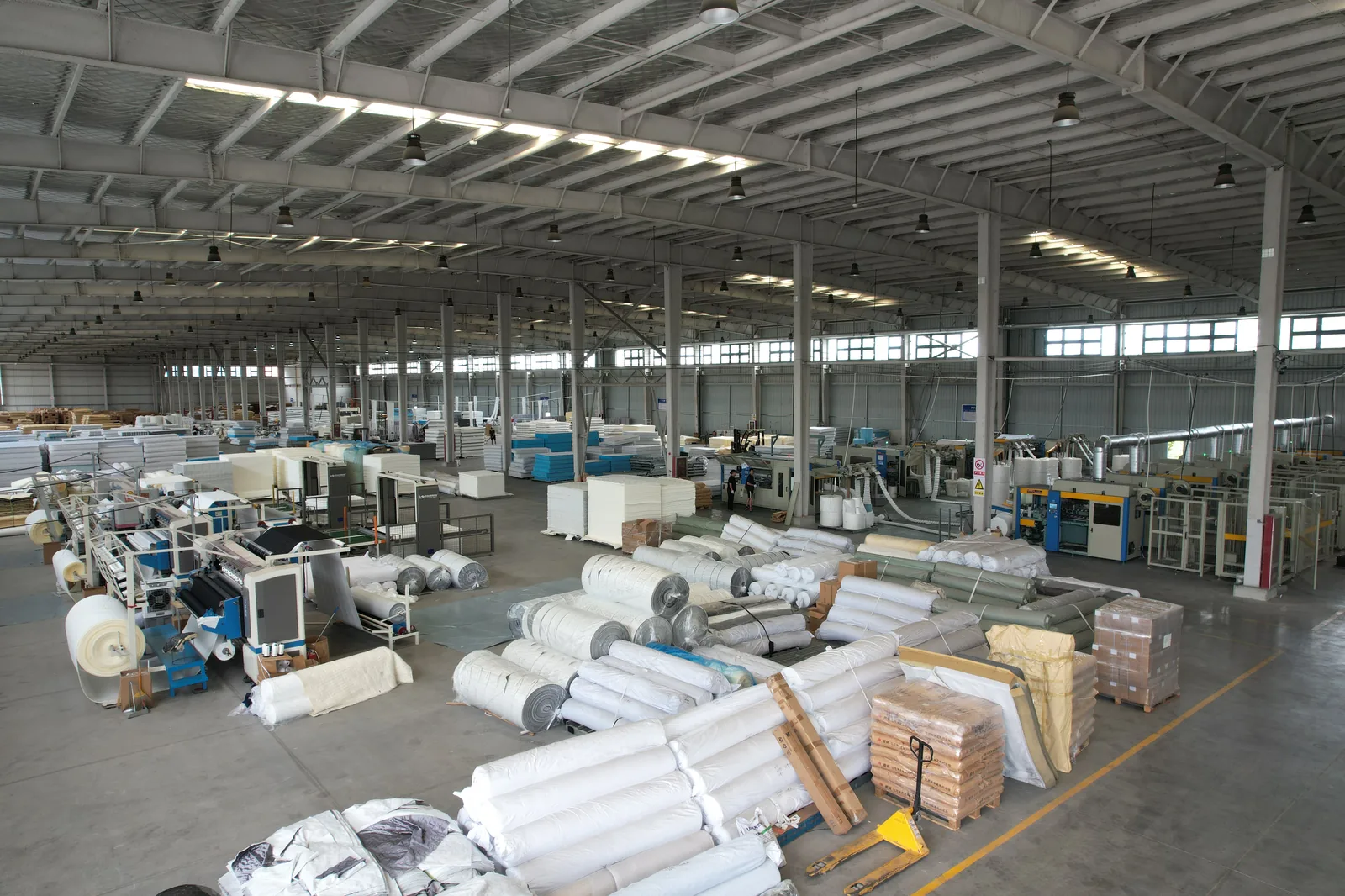 MENGANROU fabric rolls and materials